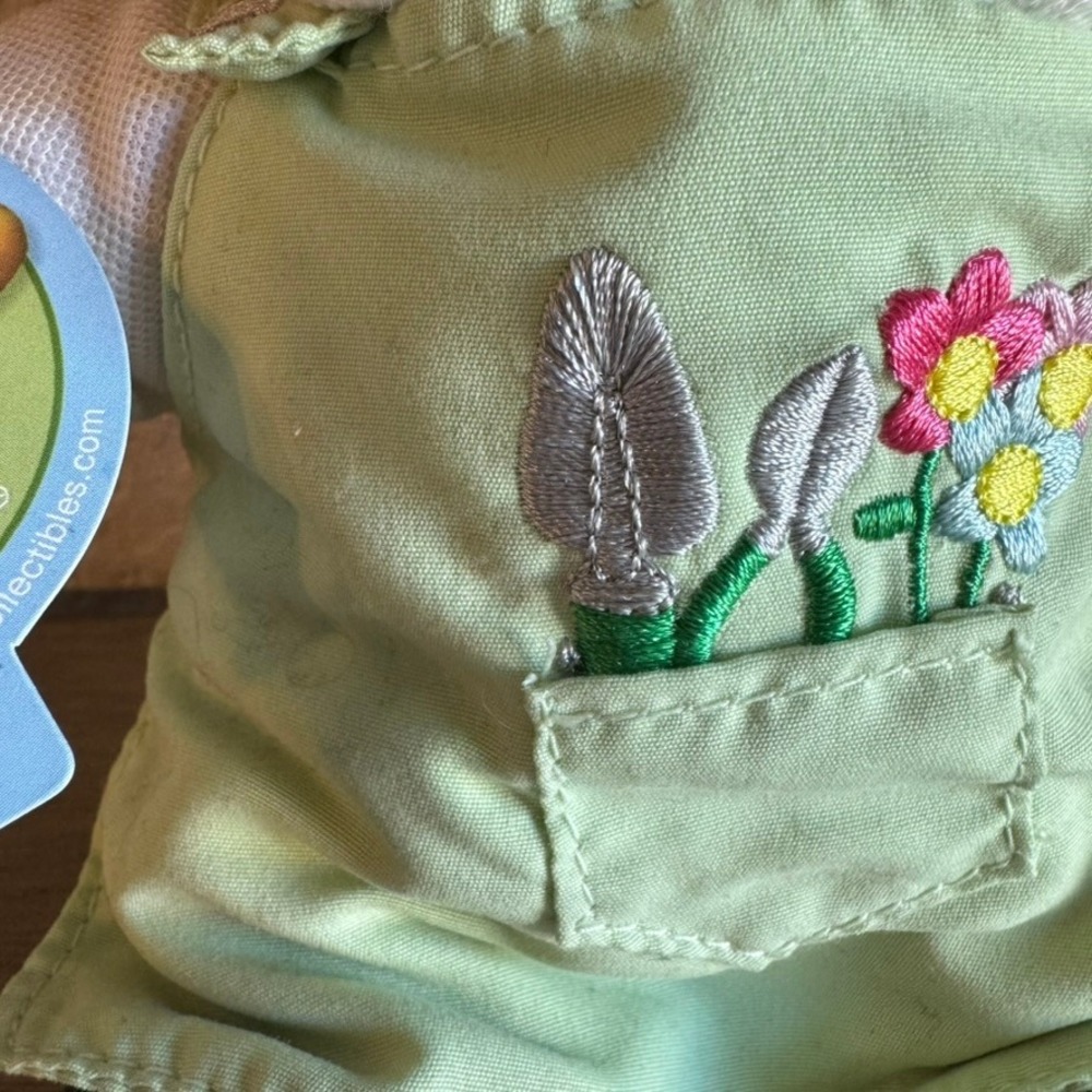 Starbucks Bearista Bear 47th Edition Gardener Plush Collectible Toy‎ - Picture 2 of 4